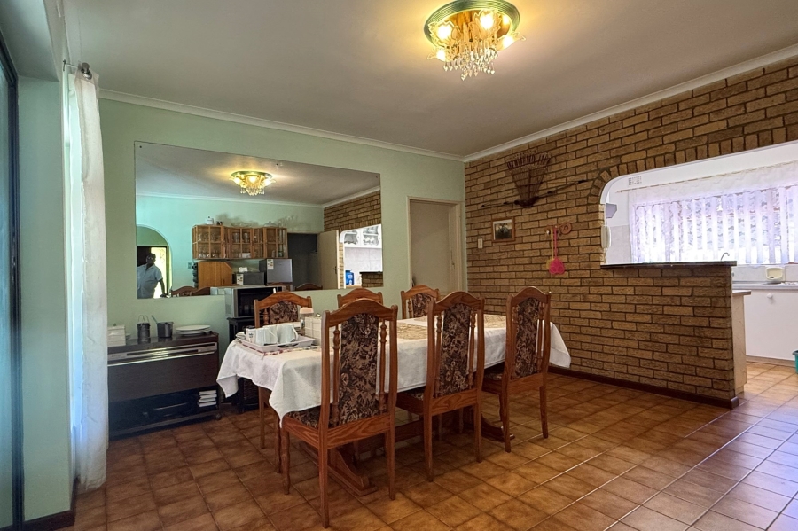 To Let 1 Bedroom Property for Rent in Table View Western Cape